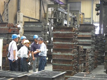 石川鋳造株式会社様が見学風景